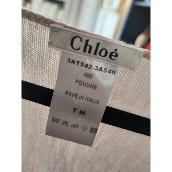 Chloe V-Neck Sweater in powder pink - Picture 9 of 15